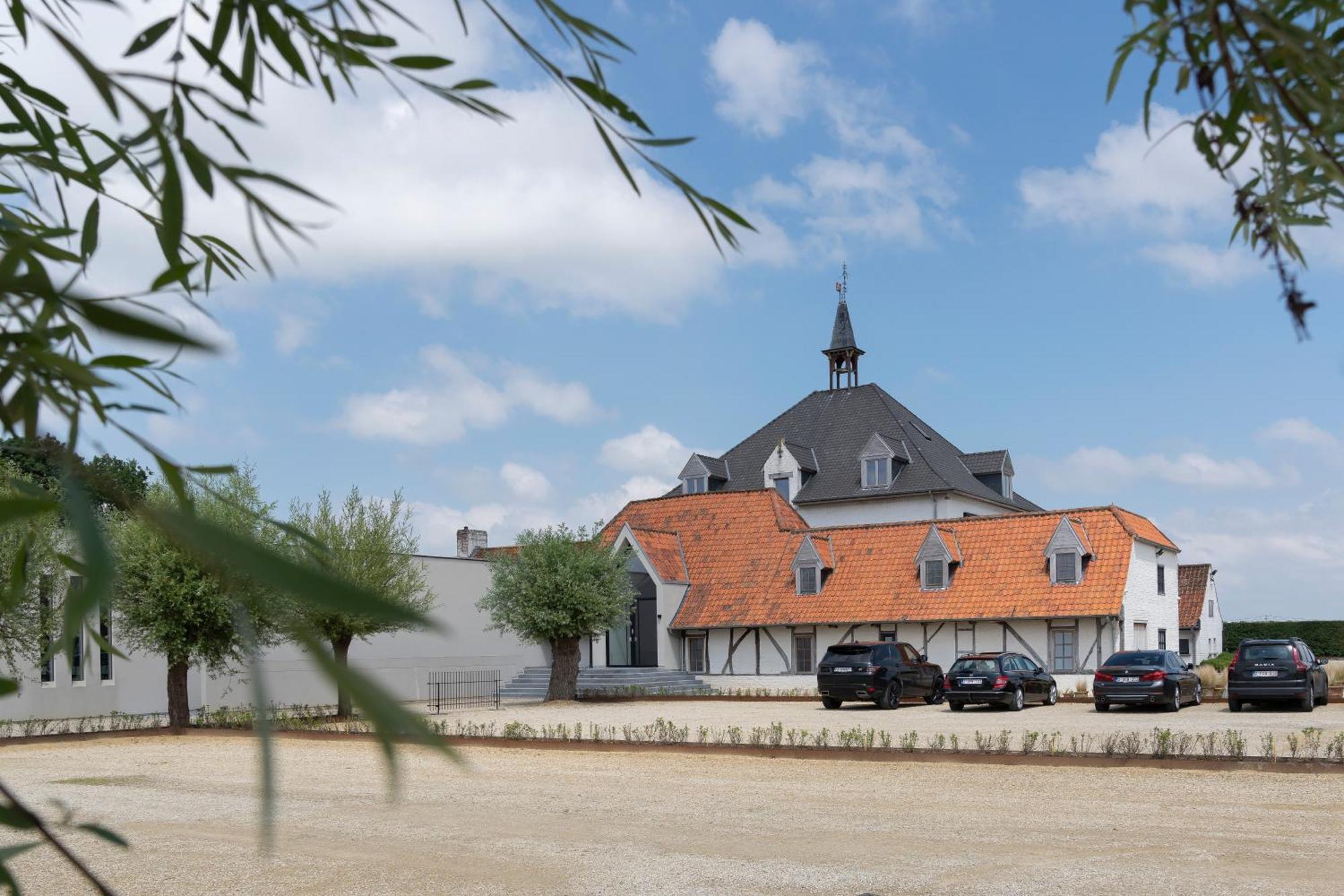 Отель 'T Convent Lo-Reninge Экстерьер фото